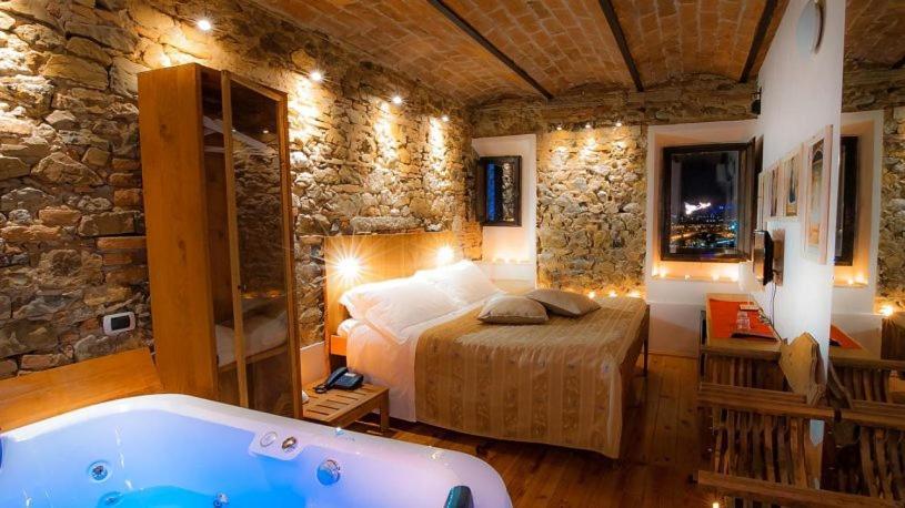 Castello Di Montalbano Bed & Breakfast Florence Luaran gambar